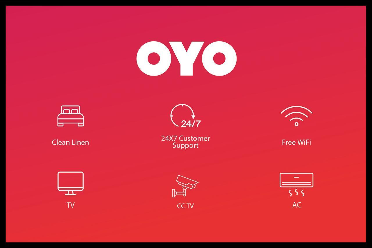 בובנשוואר Vaccinated Staff- Oyo 45958 New Castle Inn מראה חיצוני תמונה